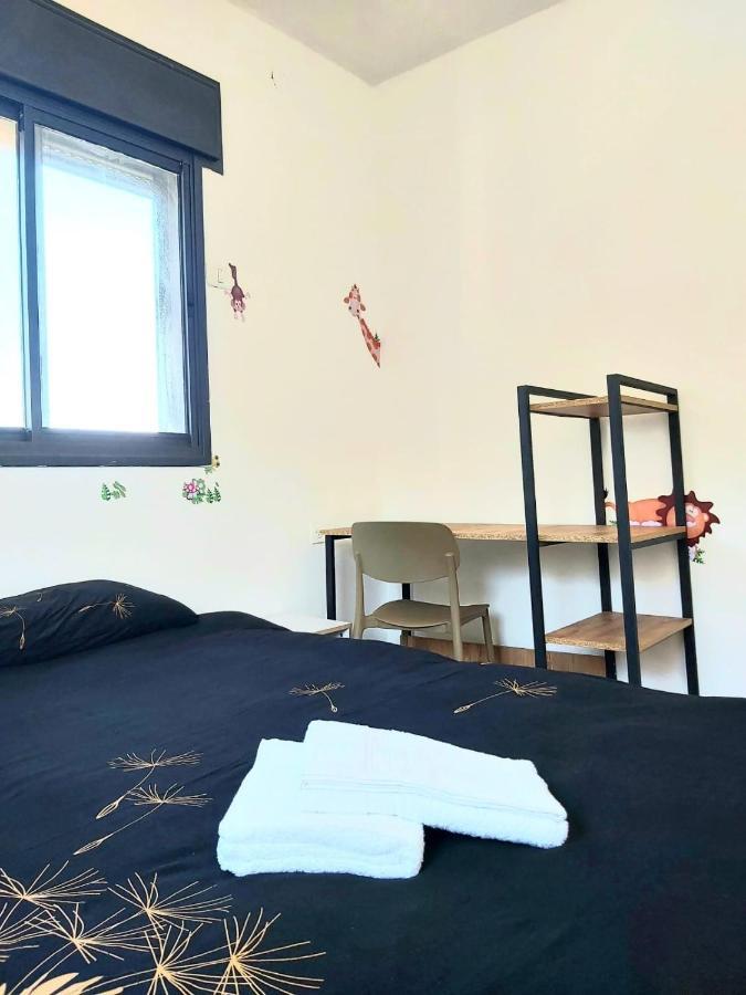 Turtle Guesthouse- ティベリア エクステリア 写真