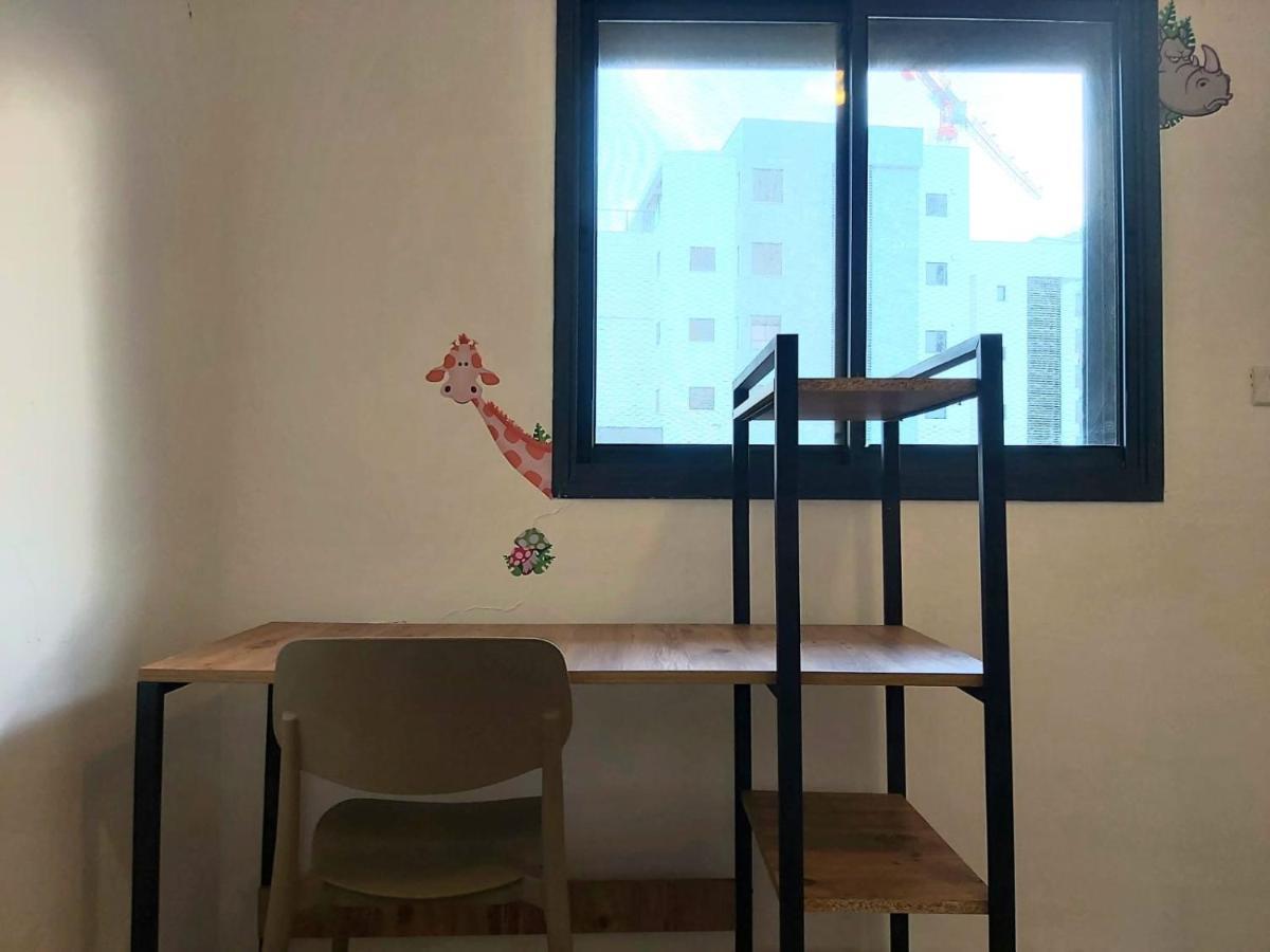 Turtle Guesthouse- ティベリア エクステリア 写真