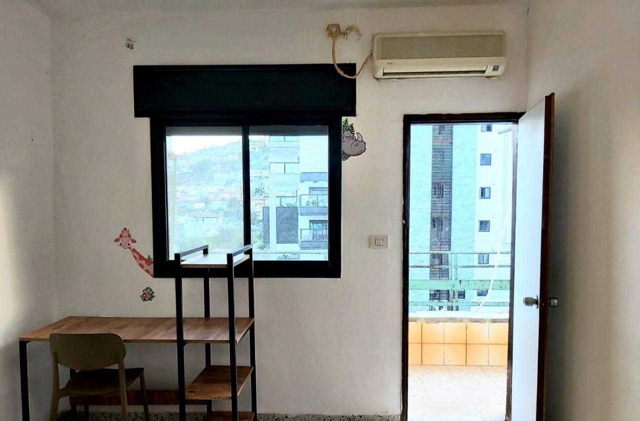 Turtle Guesthouse- ティベリア エクステリア 写真