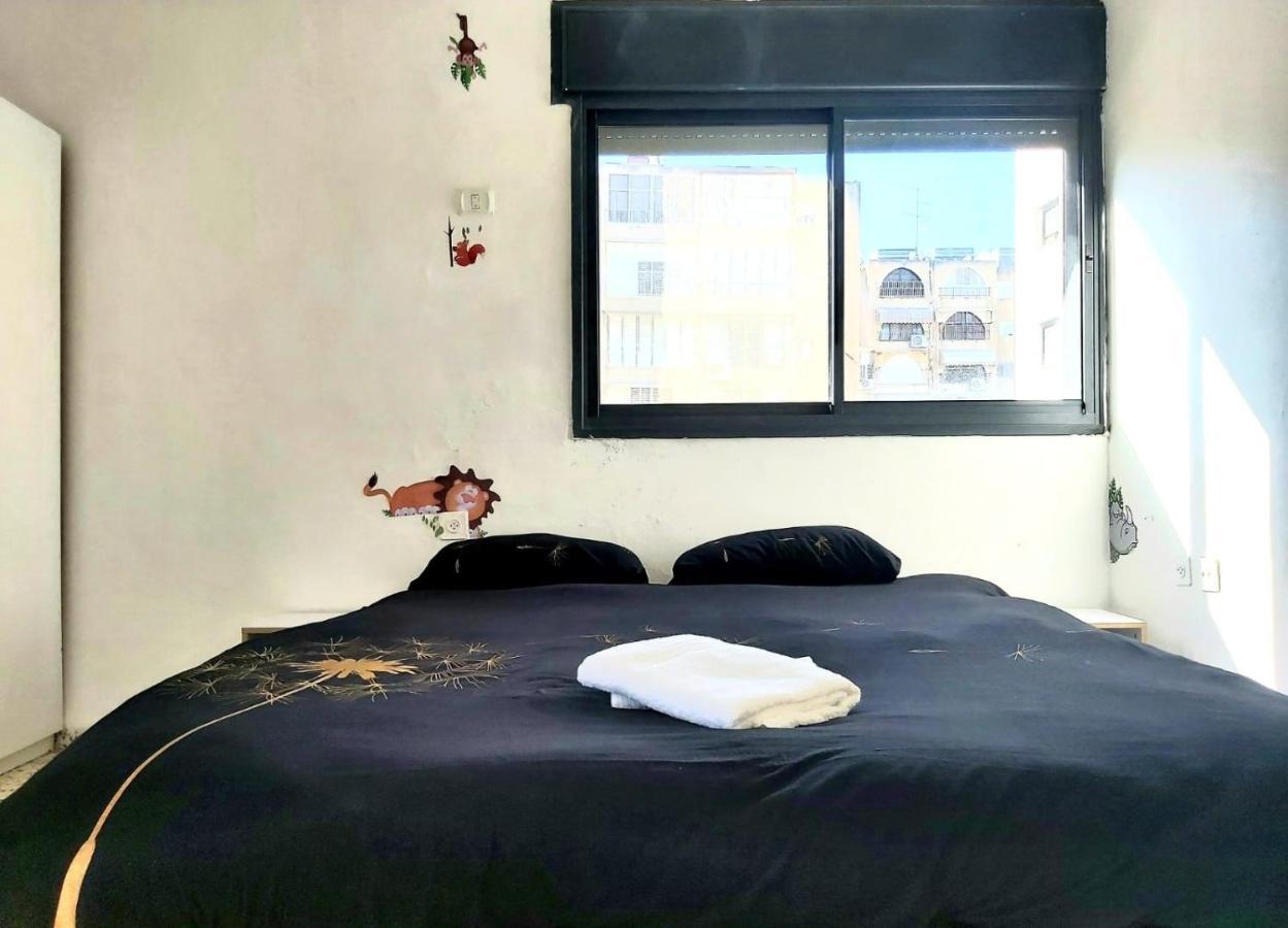 Turtle Guesthouse- ティベリア エクステリア 写真